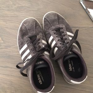 US size 7 adidas dark gray with 3 white stripes